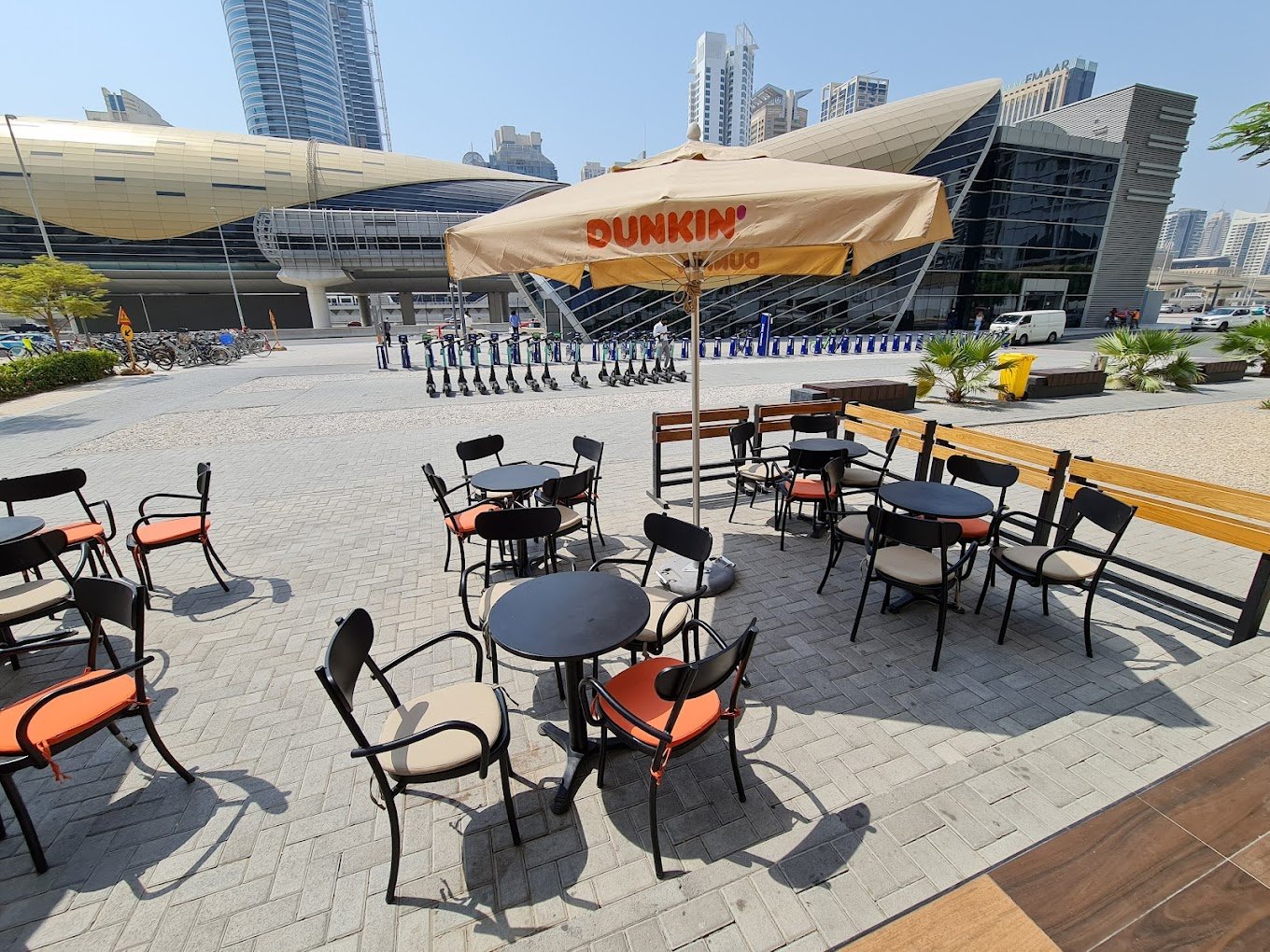 Dunkin' JLT work place - Image 3