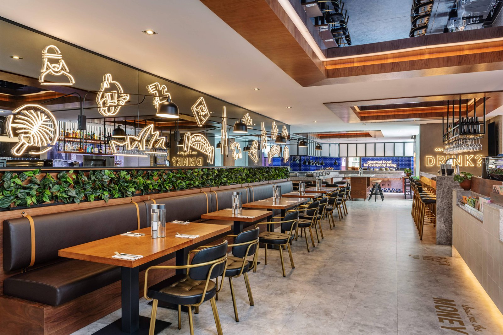 Sheraton Workspace - Image 1