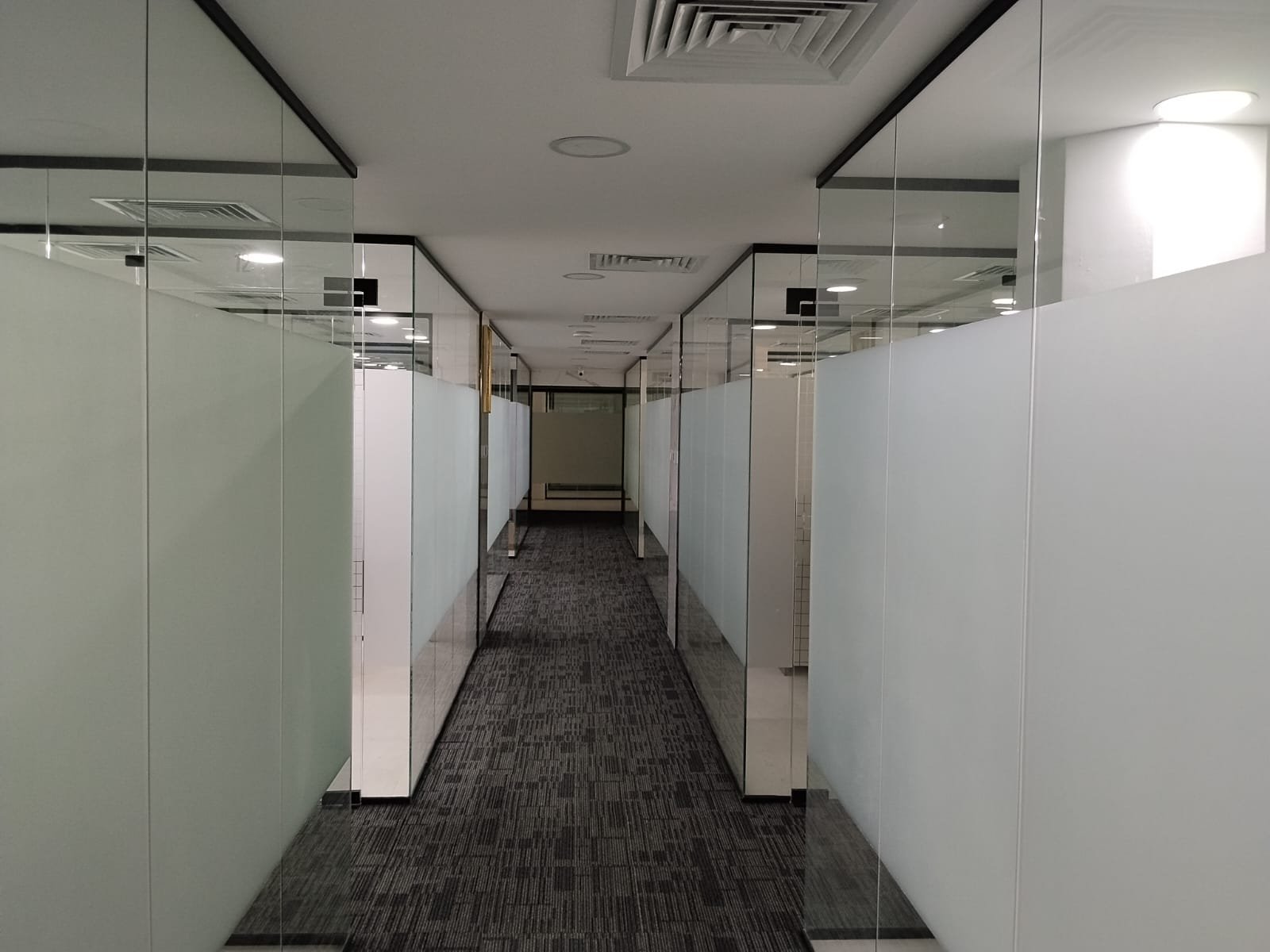 Office Cabin - Image 6