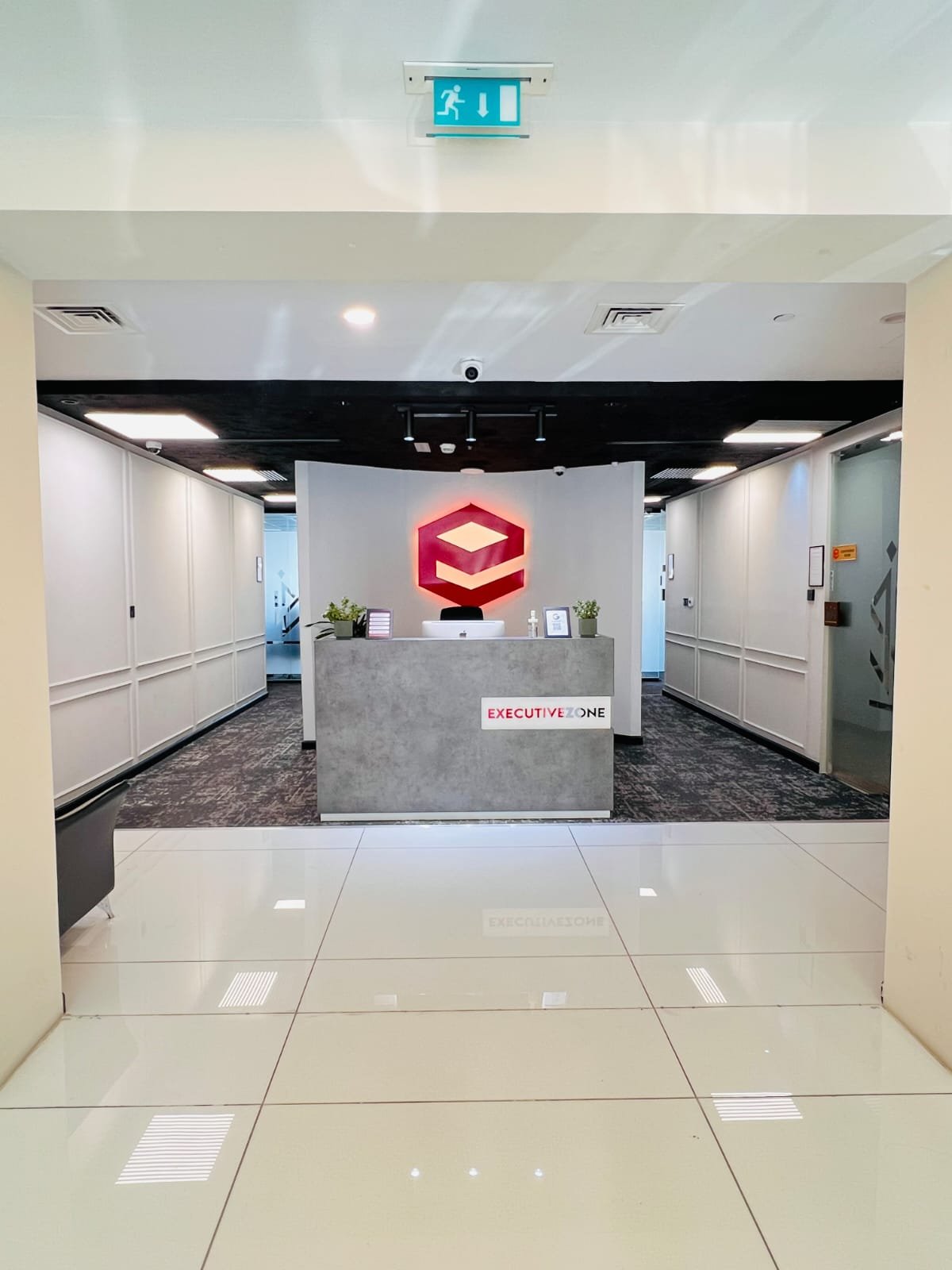 Empire One workspace - Image 14